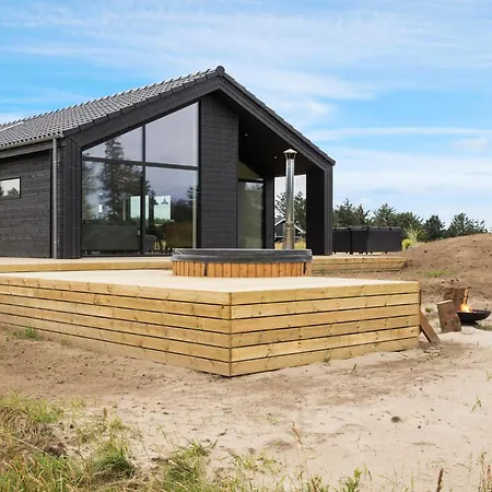 4 Bedroom Pet Friendly In * Hjørring